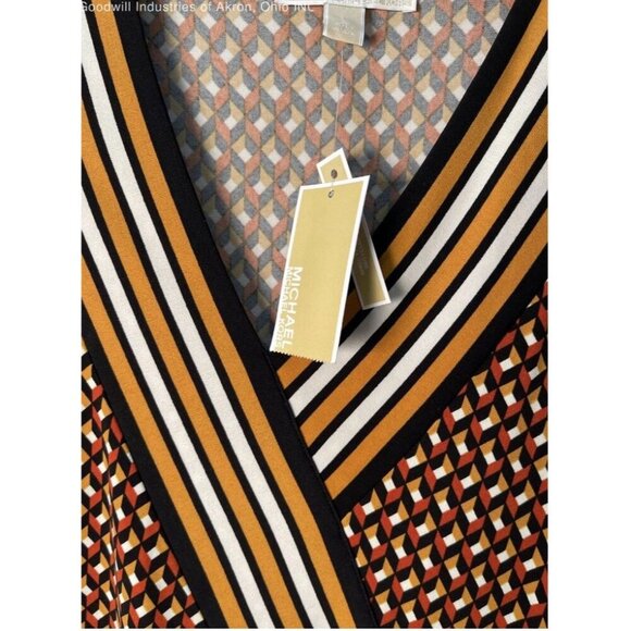 Michael Kors Geometric Wrap Cropped Blouse in Black, Gold, And Cream Stripes L - Picture 5 of 5